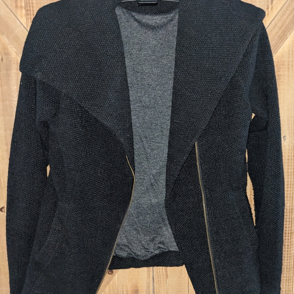 Jacket - Picture 9 of 9